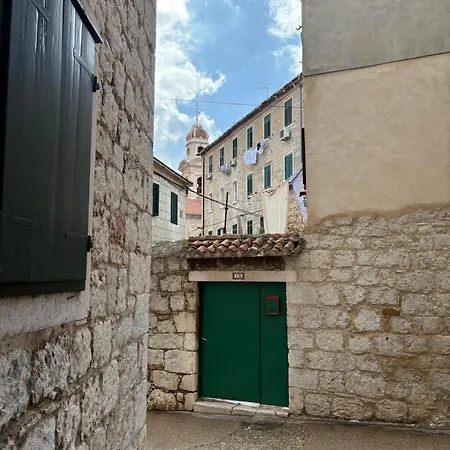 Old Town - Center *